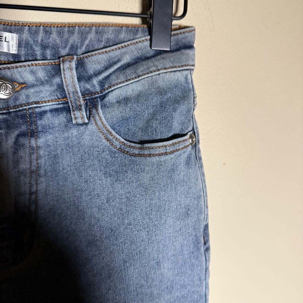 CHANEL women’s raw hem classic denim straight leg jeans S - Picture 11 of 11